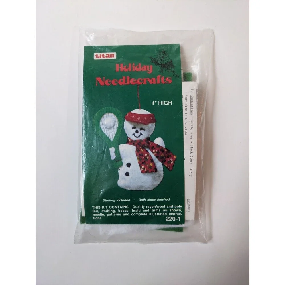 Vintage‎ Titan Holiday Needlecrafts Felt Ornament Kit Tennis Snowman Unopened 4